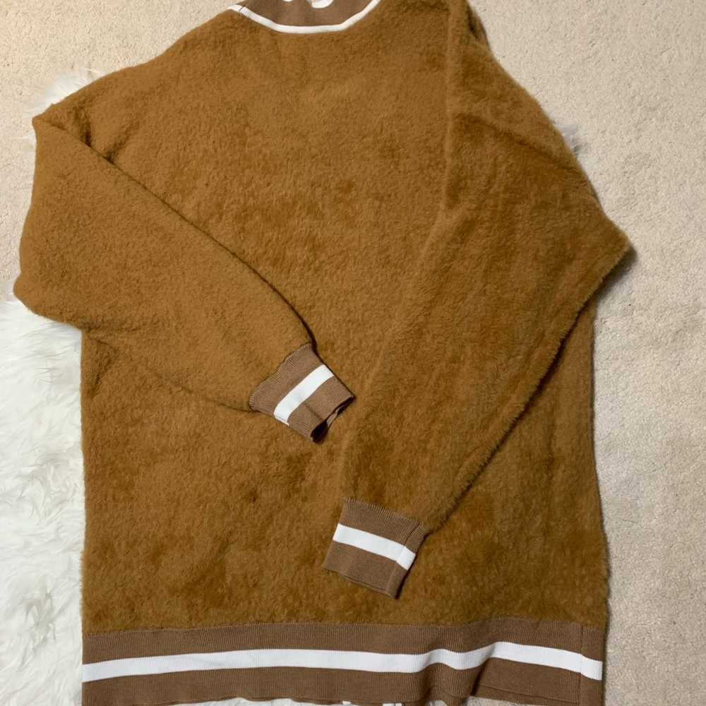 Cardigan - Picture 2 of 2